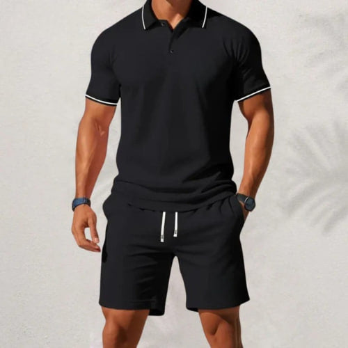 Set aus Poloshirt und Shorts